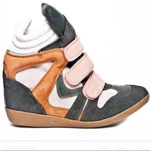 Steve Madden sneakers with a hidden heal